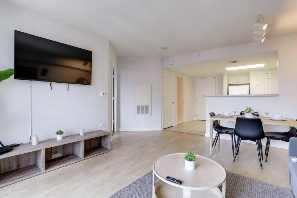 Fantastic 1 Bedroom Condo At Ballston With Gym Arlington Eksteriør bilde