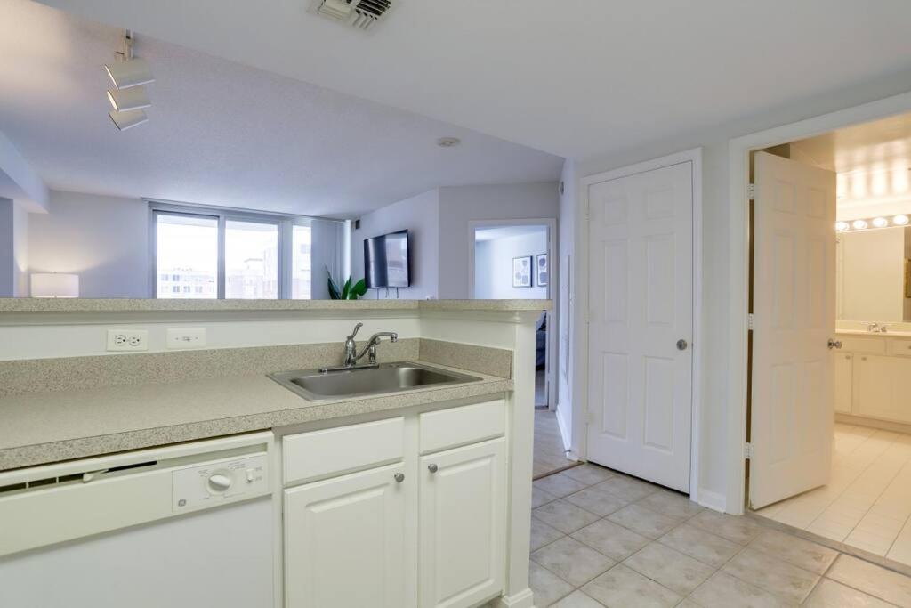 Fantastic 1 Bedroom Condo At Ballston With Gym Arlington Eksteriør bilde