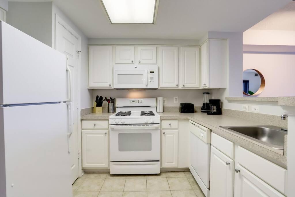 Fantastic 1 Bedroom Condo At Ballston With Gym Arlington Eksteriør bilde